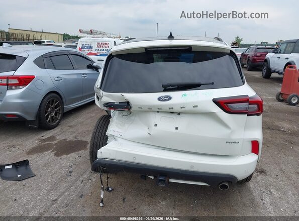 1FMCU9NA2PUB09923 2023 FORD ESCAPE Белый 