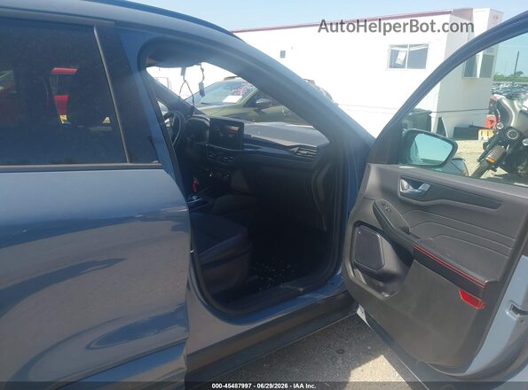 1FMCU9NA7PUB33408 2023 FORD ESCAPE Light Blue წინა სალონის ხედი