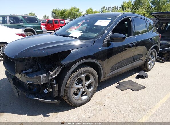1FMCU9NA7SUB20800 2025 FORD ESCAPE Черный Передняя левая четверть