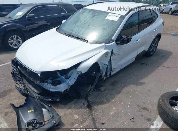 1FMCU9NZ3TUA12231 2026 FORD ESCAPE White 