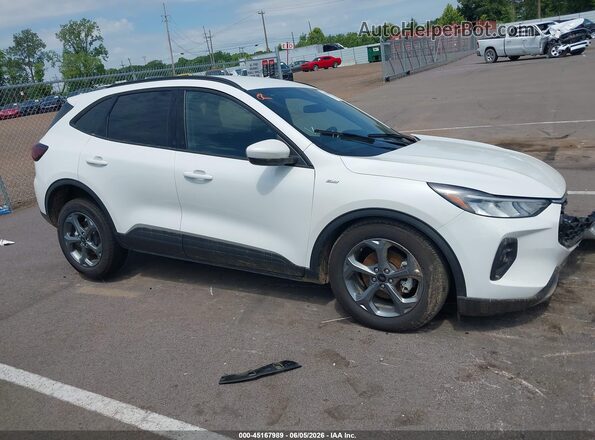 1FMCU9NZ3TUA12231 2026 FORD ESCAPE White Widok wnętrza 360 stopni
