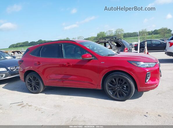 1FMCU9PA1PUB45678 2023 FORD ESCAPE Красный Вид задней части салона
