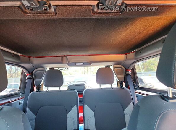 1FMDE5AP9PLB24414 2023 FORD BRONCO Красный Вид задних сидений