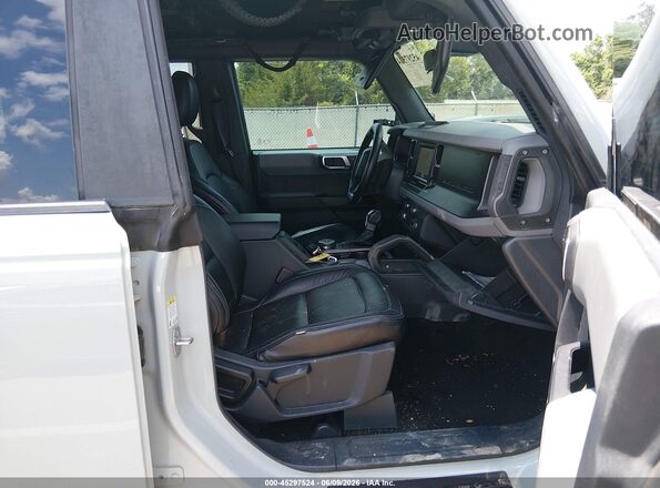 1FMDE5BH4MLB07149 2021 FORD BRONCO Gray Вид салону спереду