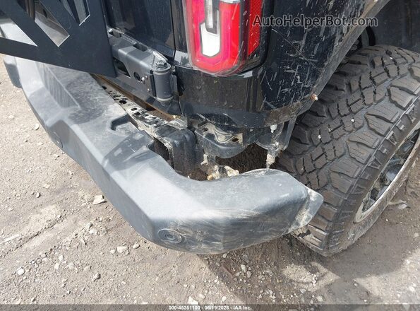 1FMDE5CH9PLB76342 2023 FORD BRONCO Black Widok z przodu