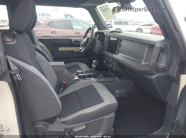 1FMDE6AH5SLB67073 2025 FORD BRONCO Beige Vista interior delantera
