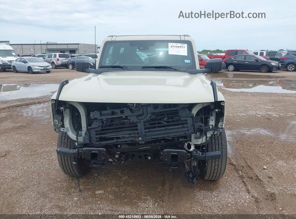 1FMDE6AH5SLB67073 2025 FORD BRONCO Beige Vista interior trasera