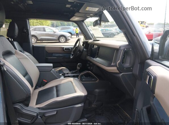 1FMDE7AHXRLA85162 2024 FORD BRONCO Blue Вид салону спереду