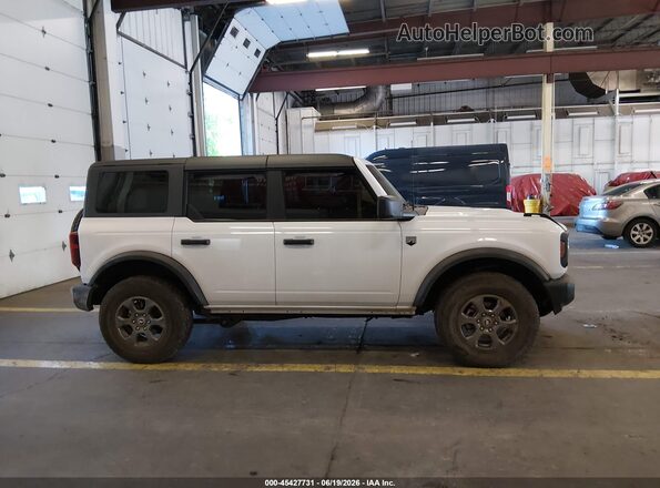 1FMDE7BH1SLB69214 2025 FORD BRONCO Белый Вид задней части салона