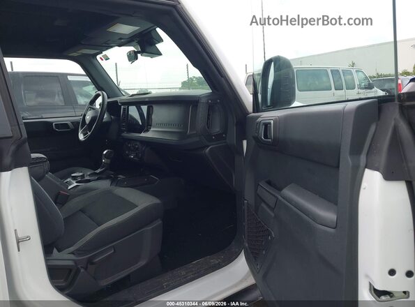 1FMDE7BH6SLB51596 2025 FORD BRONCO White Front interior view