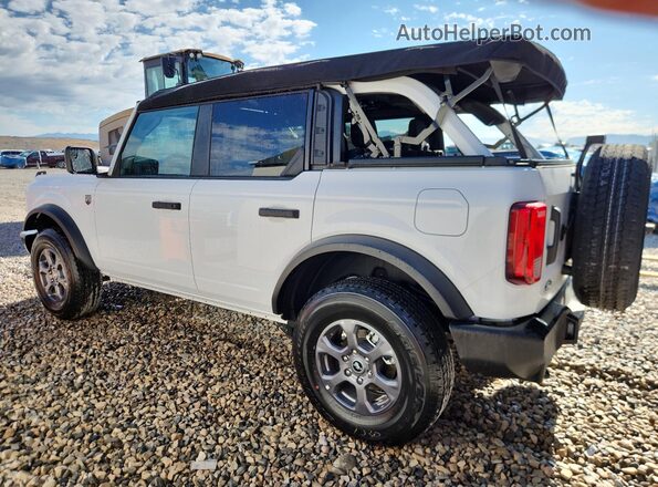 1FMDE7BHXTLA70411 2026 FORD BRONCO White Widok wnętrza 360 stopni