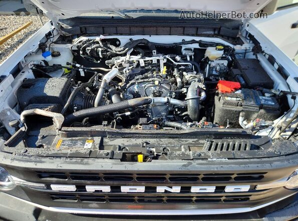 1FMDE7BHXTLA70411 2026 FORD BRONCO White Widok wnętrza z tyłu
