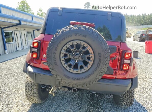 1FMEE0RRXSLB04372 2025 FORD BRONCO Красный Вид сзади