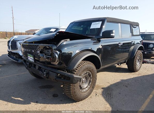 1FMEE2BP3RLA34034 2024 FORD BRONCO Black Vista tres cuartos delantera izquierda