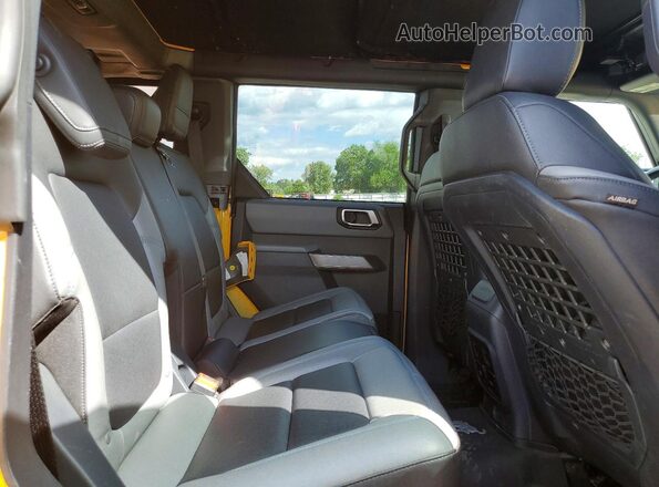 1FMEE5BH9MLA61046 2021 FORD BRONCO Yellow Vista de los asientos traseros