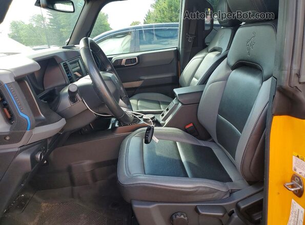 1FMEE5BH9MLA61046 2021 FORD BRONCO Yellow Vista interior delantera