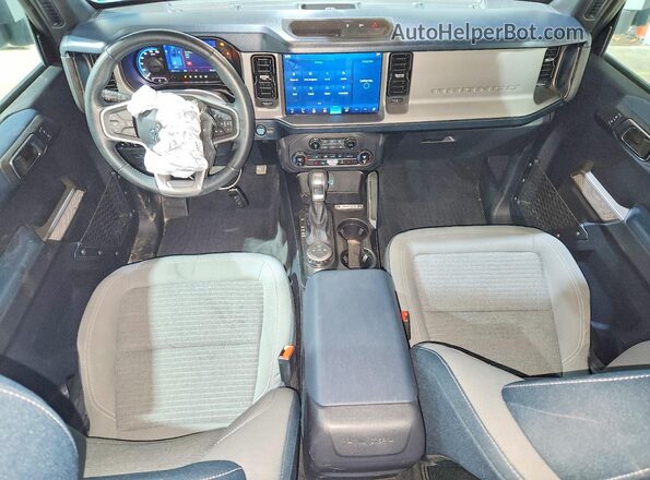 1FMEE5BP2PLB05173 2023 FORD BRONCO Серый Вид панели приборов
