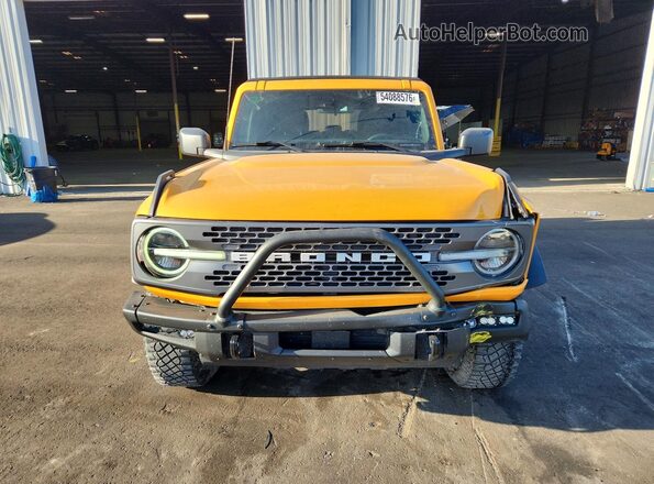1FMEE5DH0NLB64600 2022 FORD BRONCO Orange Вид спереду