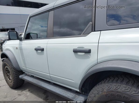 1FMEE5DP3PLB34131 2023 FORD BRONCO Gray 360 interior view