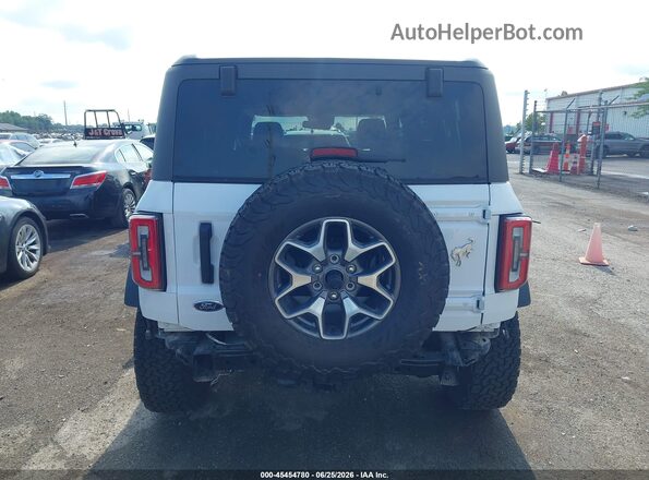 1FMEE5DP7PLB50994 2023 FORD BRONCO Белый 