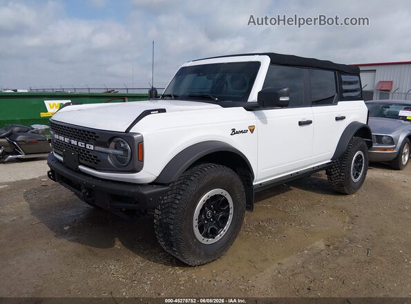 1FMEE5DP8NLB52637 2022 FORD BRONCO White Przód lewy