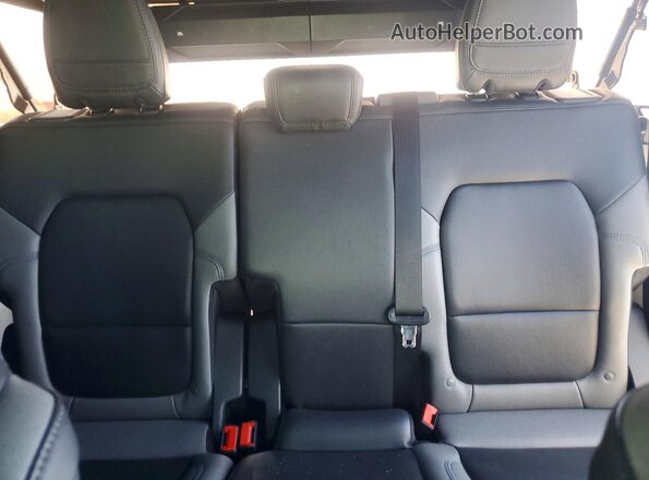 1FMEE5DP9NLB07366 2022 FORD BRONCO Gray Vista de los asientos traseros