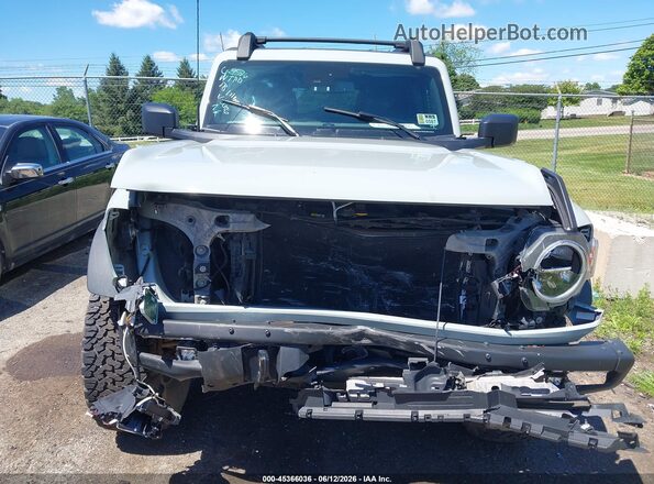 1FMEE5DP9PLA83606 2023 FORD BRONCO Light Blue ხელსაწყოთა პანელის ხედი