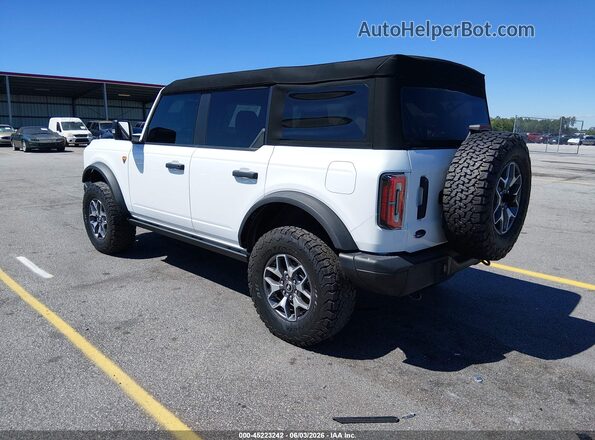 1FMEE5DP9PLB30116 2023 FORD BRONCO Белый Задняя левая четверть