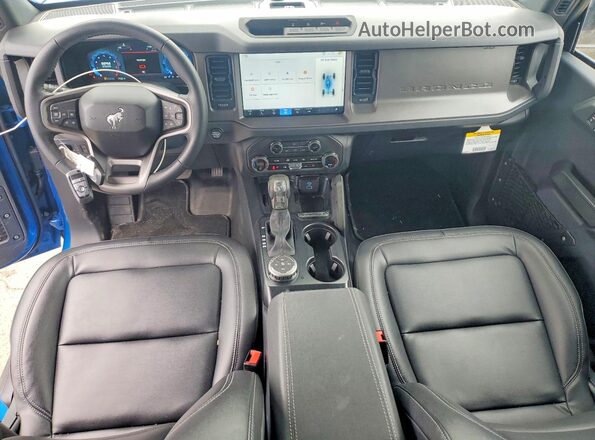 1FMEE7BH4SLB77876 2025 FORD BRONCO Blue Dashboard view