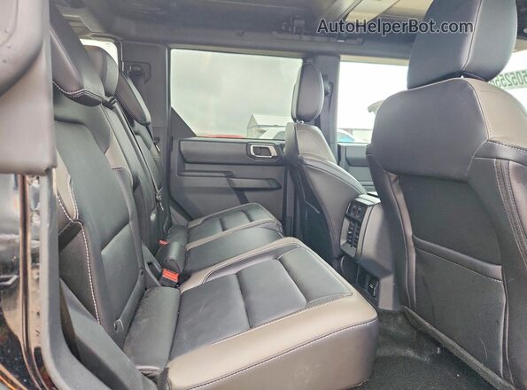1FMEE8BH3SLB79723 2025 FORD BRONCO Black Vista de los asientos traseros