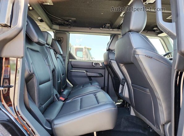1FMEE8BP5SLB76992 2025 FORD BRONCO Black Սալոնի հետևի տեսք