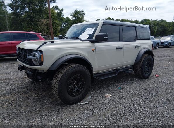 1FMEE9BP2SLB20577 2025 FORD BRONCO Cream Передня ліва чверть