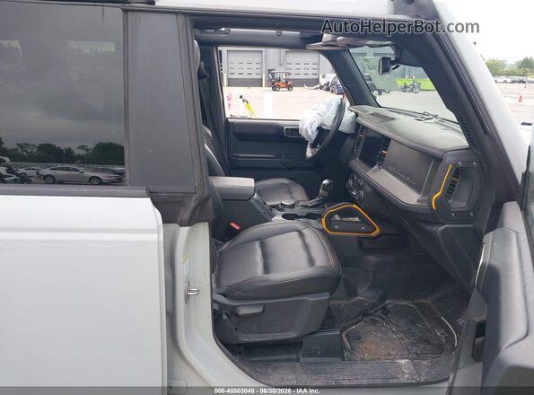 1FMEE9BP5RLB09034 2024 FORD BRONCO Серый Вид салона спереди