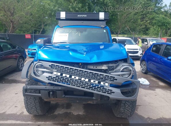 1FMEE9BP7RLA07220 2024 FORD BRONCO Blue Вид задньої частини салону
