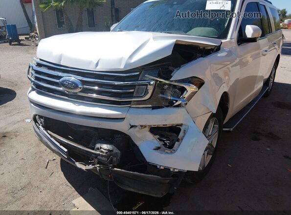1FMJK1HT0JEA17528 2018 FORD EXPEDITION MAX White Vista frontal