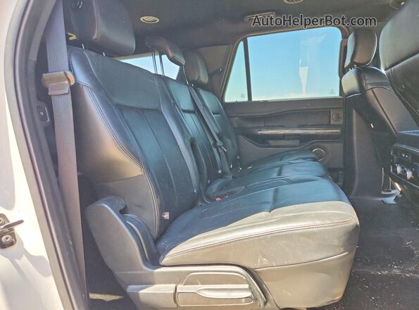 1FMJK1JTXJEA59473 2018 FORD EXPEDITION White Rear interior view
