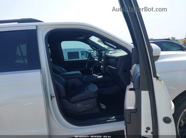 1FMJK1K86REA74798 2024 FORD EXPEDITION White Widok wnętrza z przodu