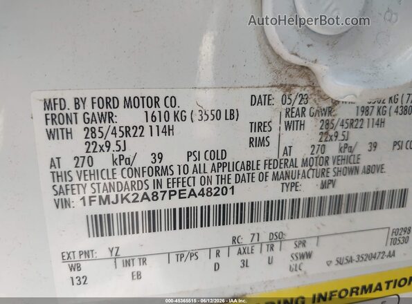 1FMJK2A87PEA48201 2023 FORD EXPEDITION White Vista del compartimento del motor