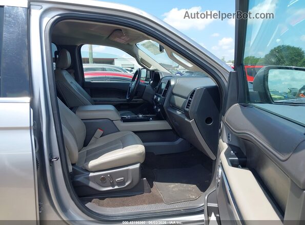 1FMJK2AT2MEA45013 2021 FORD EXPEDITION Silver Սալոնի դիմացի տեսք