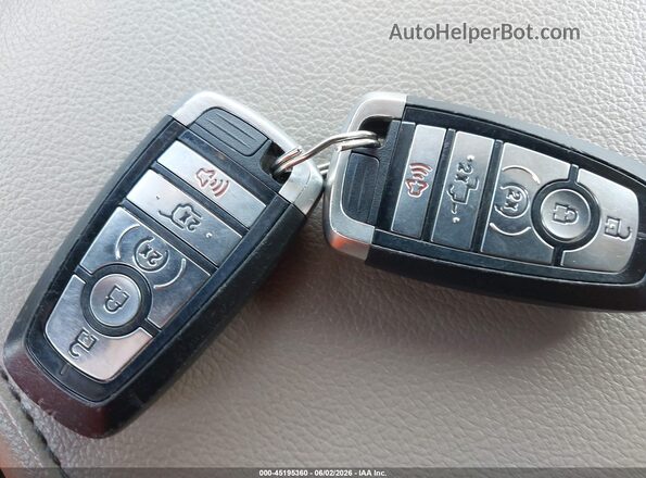 1FMJK2AT2MEA45013 2021 FORD EXPEDITION Silver Առջևի վահանակի տեսք