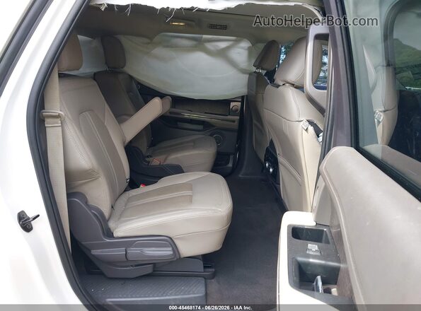 1FMJK2AT3MEA43819 2021 FORD EXPEDITION White Вид наклейки з VIN-кодом