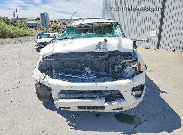 1FMJK2AT6GEF10977 2016 FORD EXPEDITION White Widok z przodu