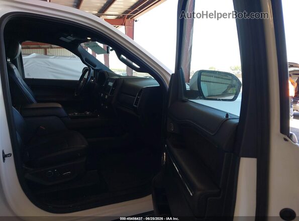 1FMJK2AT7KEA69899 2019 FORD EXPEDITION MAX White Front interior view
