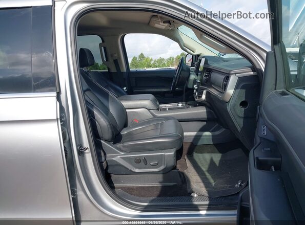 1FMJU1HT7NEA16988 2022 FORD EXPEDITION Серебряный Вид салона спереди