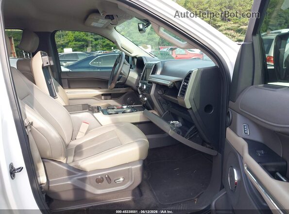 1FMJU1HT8JEA06075 2018 FORD EXPEDITION Белый Вид салона спереди