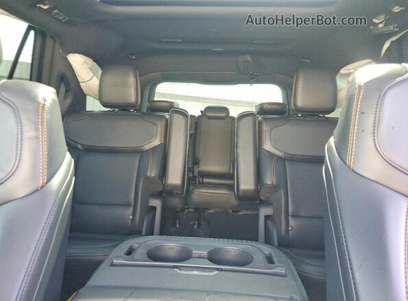 1FMJU1RG9SEA49830 2025 FORD EXPEDITION White Հետևի նստատեղերի տեսք