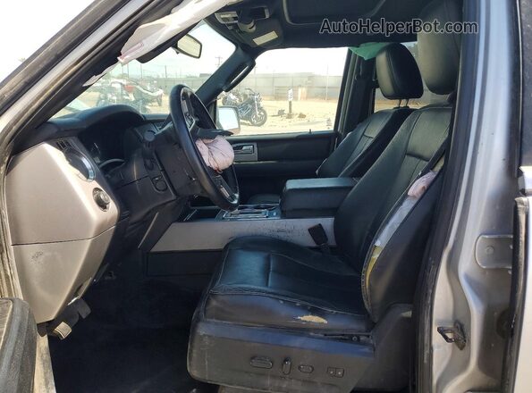 1FMJU2AT4HEA47605 2017 FORD EXPEDITION Silver Вид салону спереду