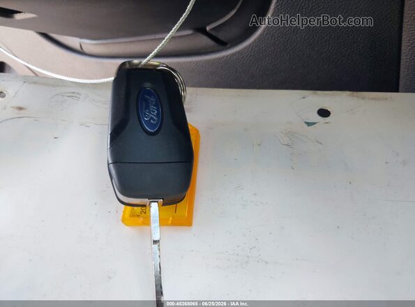 1FMSK7BH3NGA99714 2022 FORD EXPLORER White Առջևի վահանակի տեսք