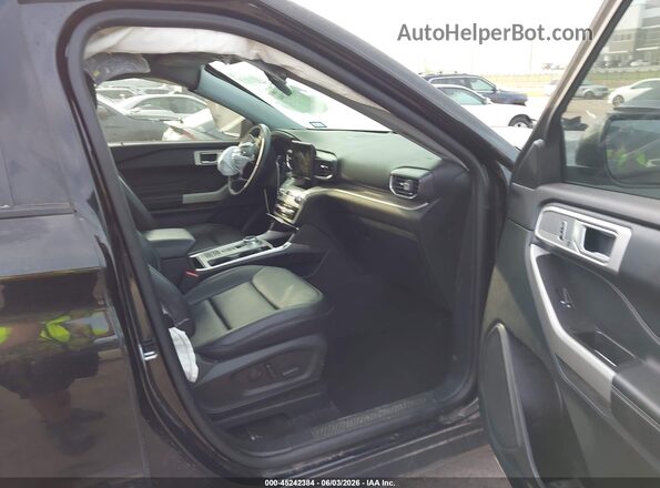 1FMSK7DH0PGC09618 2023 FORD EXPLORER Black Widok wnętrza z przodu