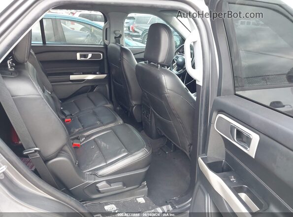 1FMSK7DH2NGA83565 2022 FORD EXPLORER Gray Widok naklejki z numerem VIN
